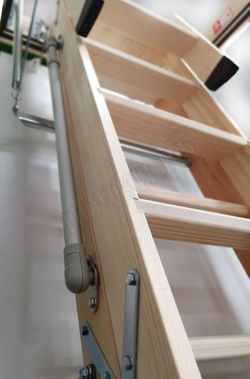 Чердачная лестница Fakro LWL Extra Чердачная лестница Fakro LWL Extra