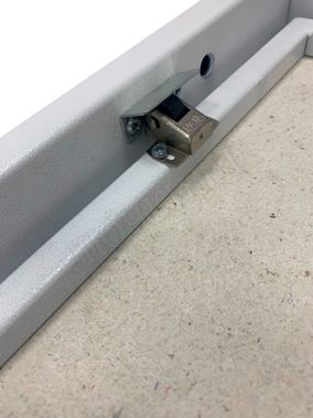 Люк под плитку Нажимной Железяка Mini 300*500 Люк под плитку Нажимной Железяка Mini 300*500