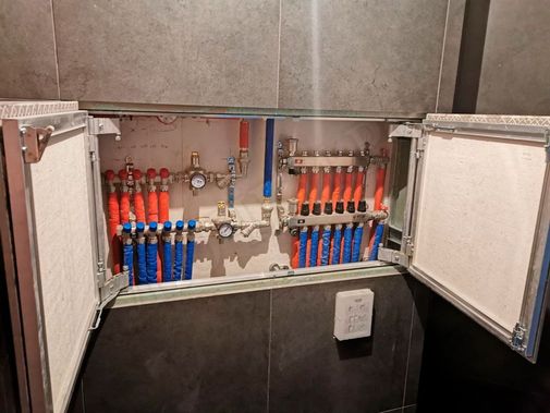 Люк под плитку Секрет 3.0, 2 створки 900*1200 Люк под плитку Секрет 3.0, 2 створки 900*1200