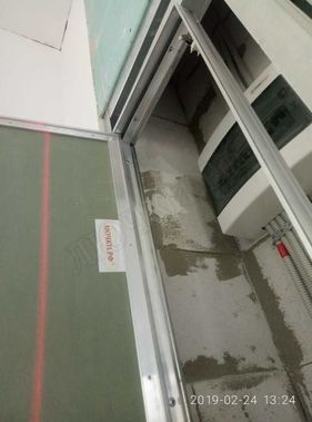 Премиум Лайт для установки в стену 400*500, С широким кантом 3 мм Премиум Лайт для установки в стену 400*500, С широким кантом 3 мм